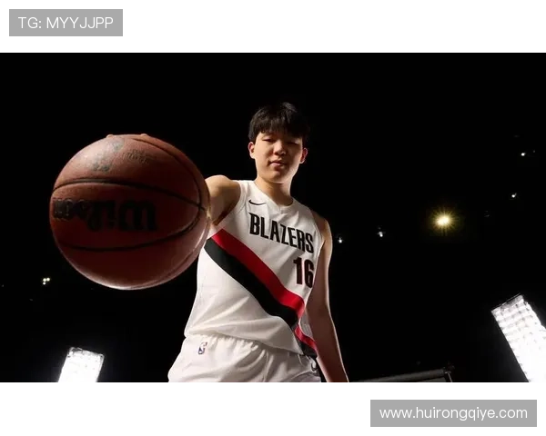 杨瀚森新赛季期待对抗约基奇和申京的挑战与机遇